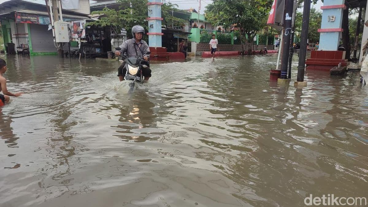 Genuk Indah Pool